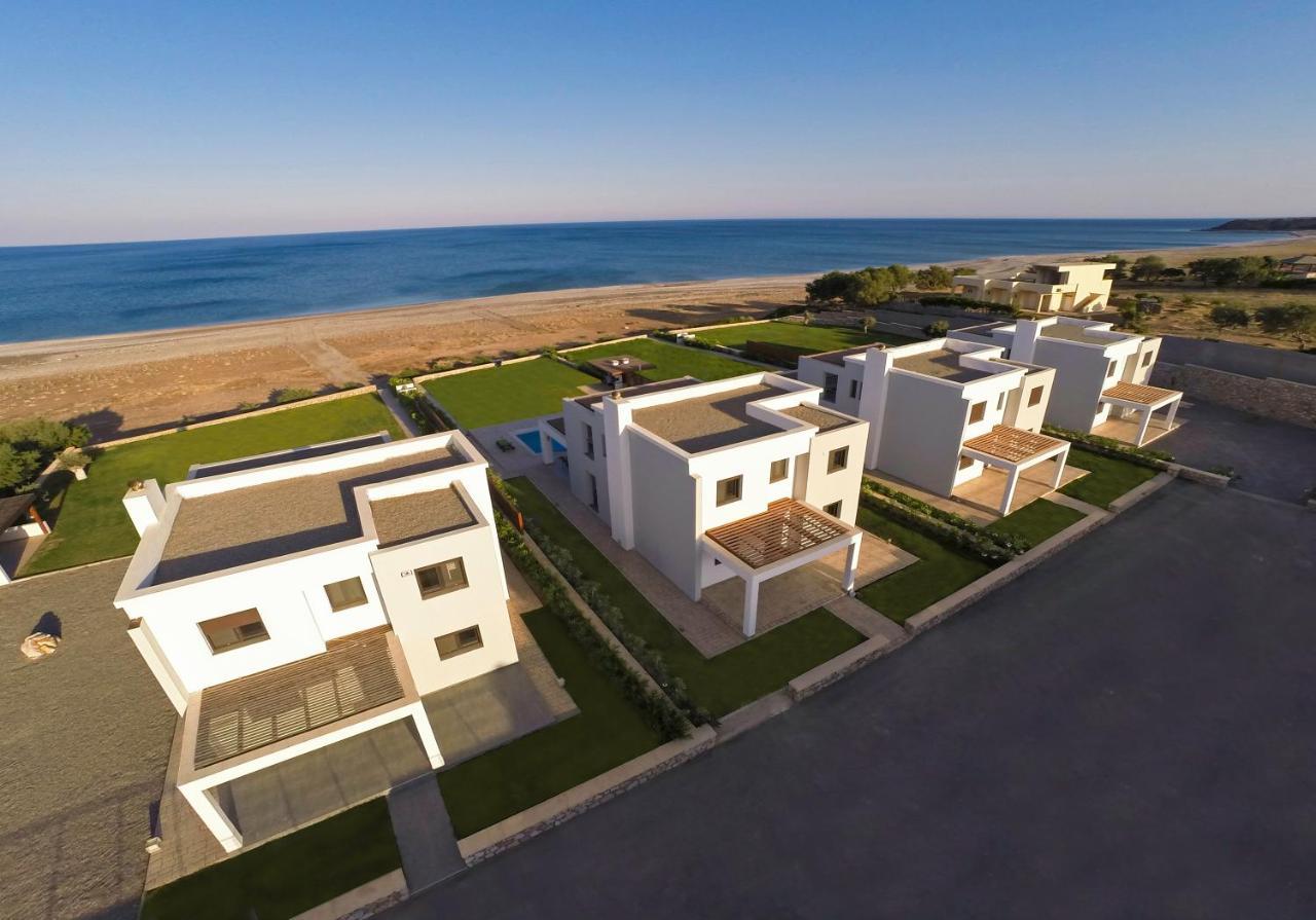 Antonoglou - Waterfront Luxury Retreat Lachaniá