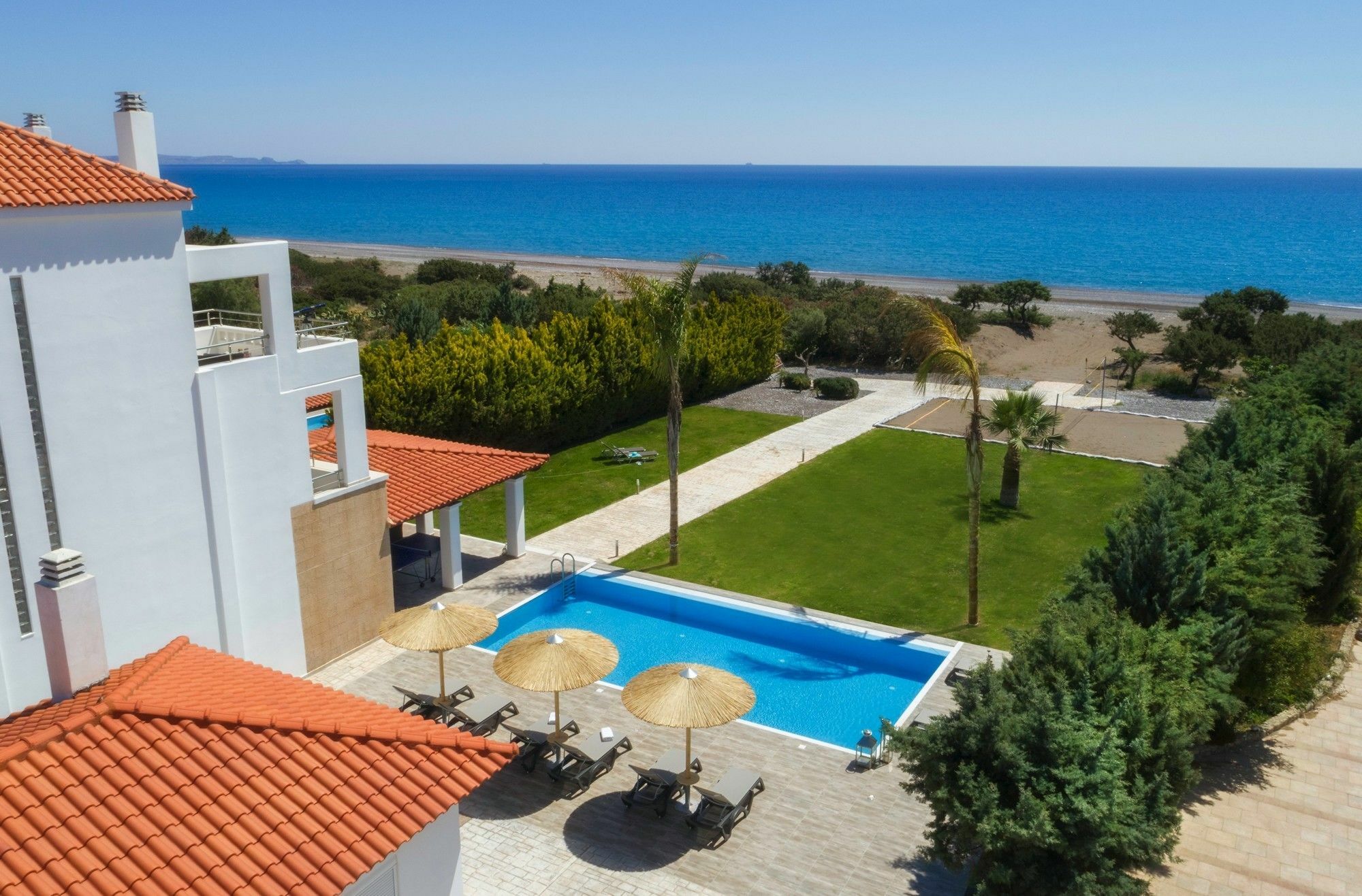 Antonoglou - Waterfront Luxury Retreat Villa